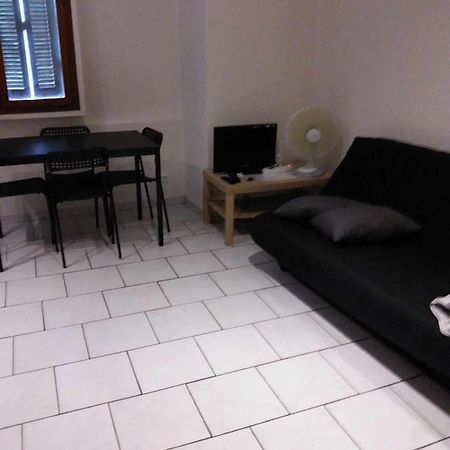 Soappartement La Seyne-sur-Mer Esterno foto
