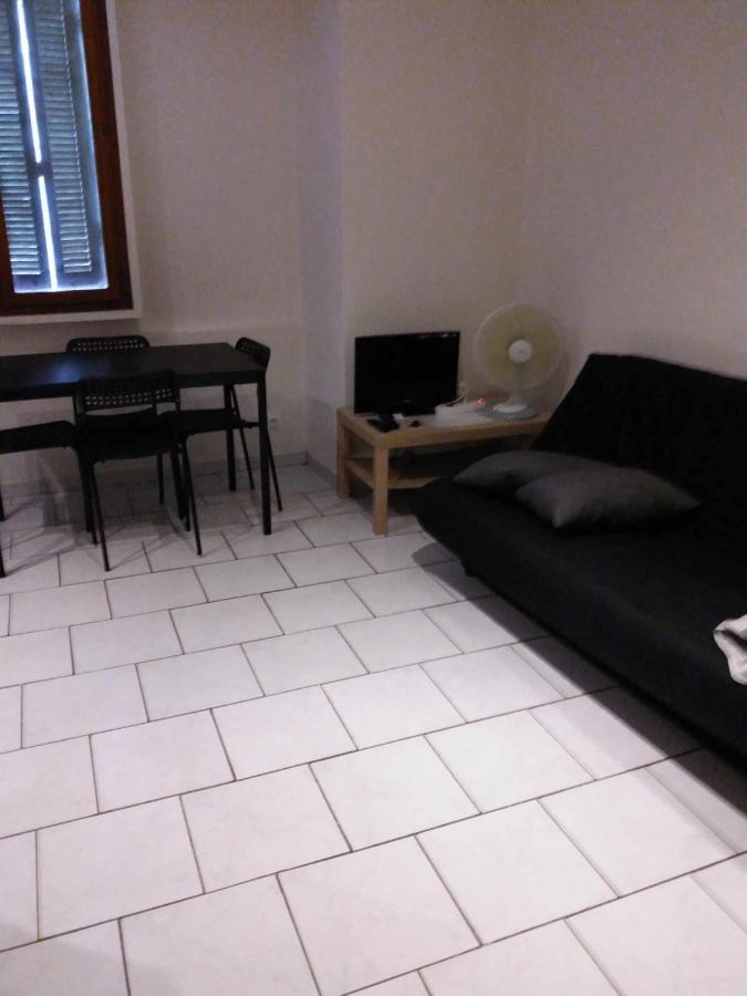 Soappartement La Seyne-sur-Mer Esterno foto